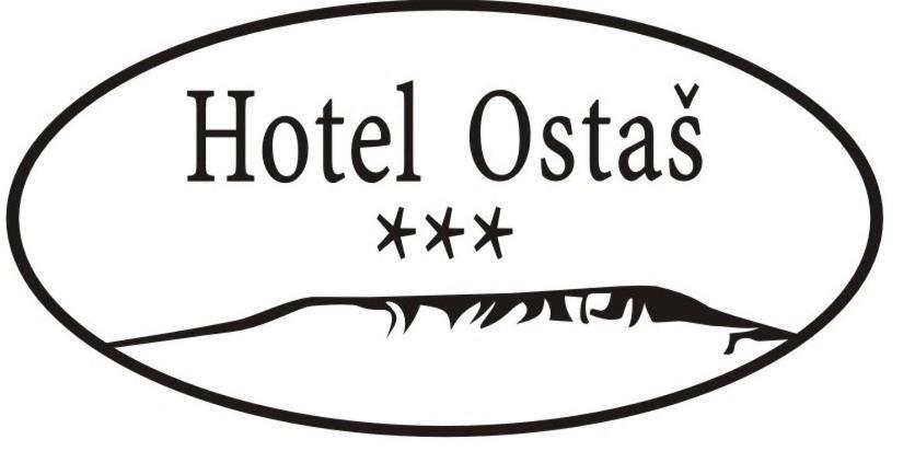 Hotel Ostas Police nad Metují Buitenkant foto